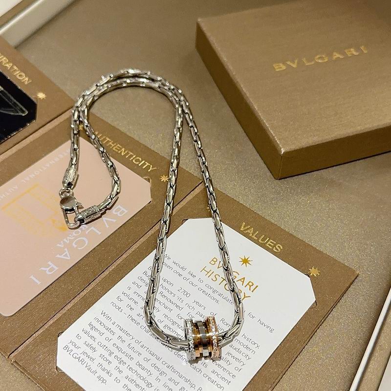 Bvlgari necklace 11yxx48